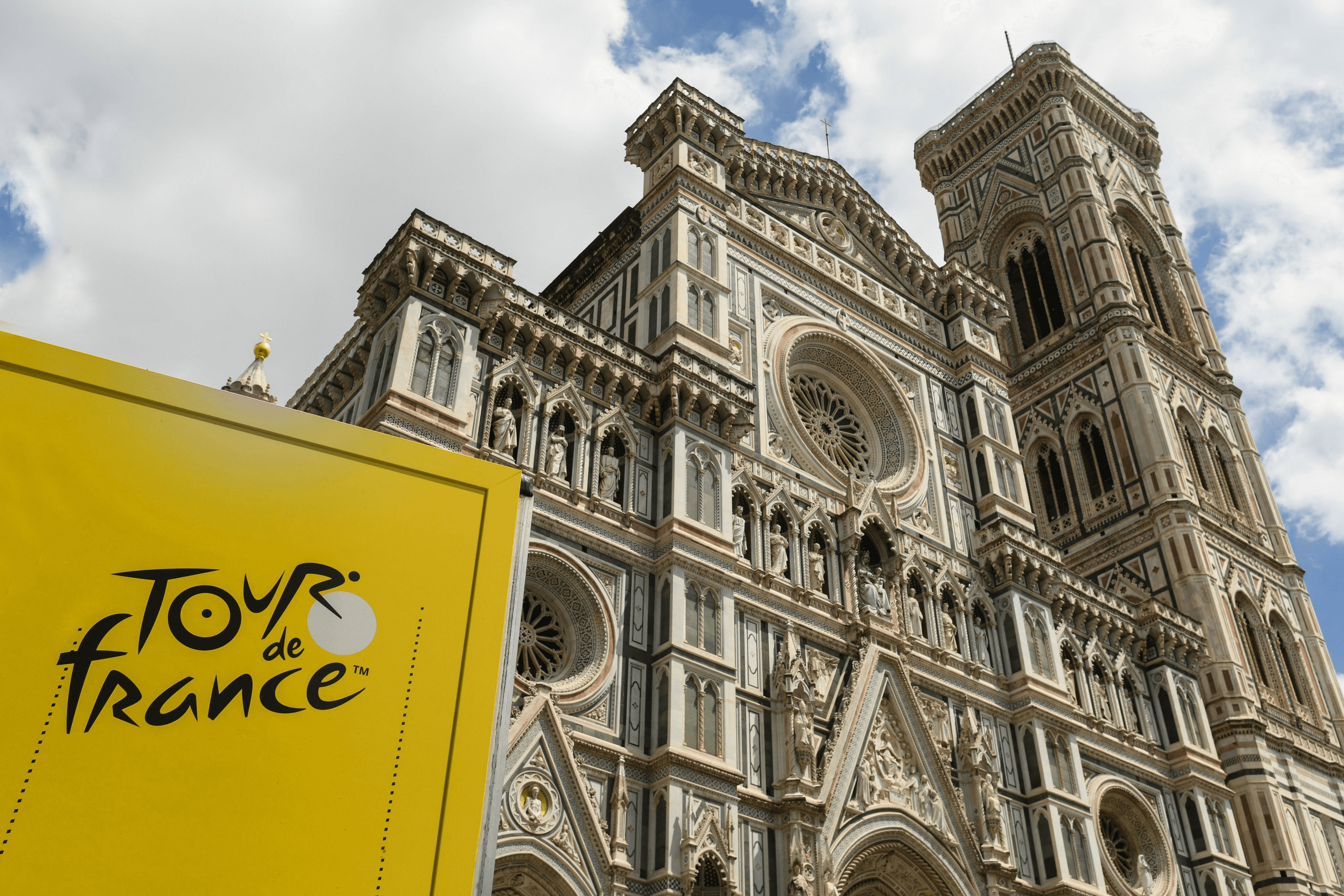Discover the Key Sponsors of the Tour de France 2024 Teams